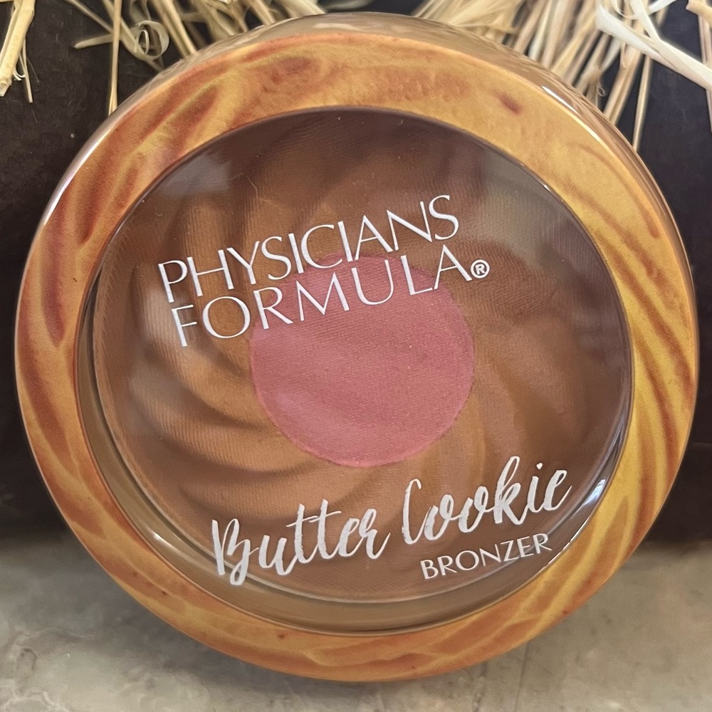 BRAND NEW PHYSICIANS FORMULA BUTTER COOKIE BRONZER